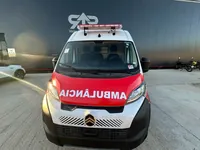 Ambulância sobre Citroën Jumper, foto 1, transformado pela R&R Veículos Especiais
