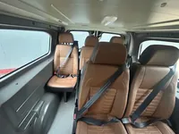 Van de transporte de pacientes sobre Citroën Jumpy, foto 5, transformado pela R&R Veículos Especiais