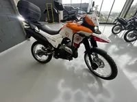 Motolância SAMU 192 sobre Yamaha Lander, foto 3, transformado pela R&R Veículos Especiais